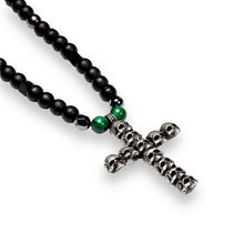 Cargar imagen en el visor de la galería, Collar Skulls